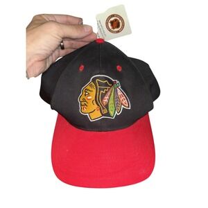 Vintage Chicago Blackhawks Twins Enterprise NHL‎ Snapback Hat Black Red NWT